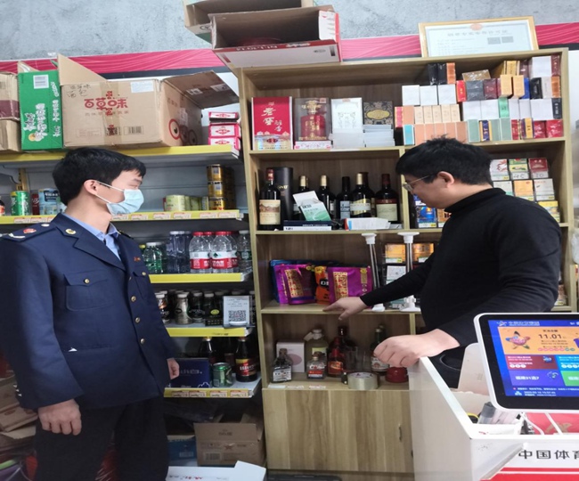 專項(xiàng)行動(dòng)現(xiàn)場(chǎng)。福建省市場(chǎng)監(jiān)管局供圖