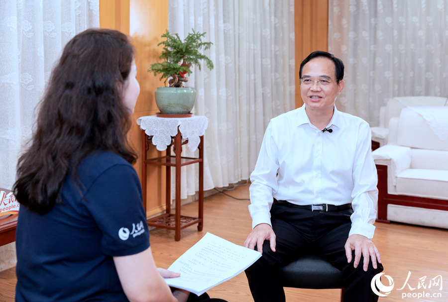 福建省委常委、福州市委書(shū)記林寶金接受人民網(wǎng)記者專訪。人民網(wǎng) 焦艷攝