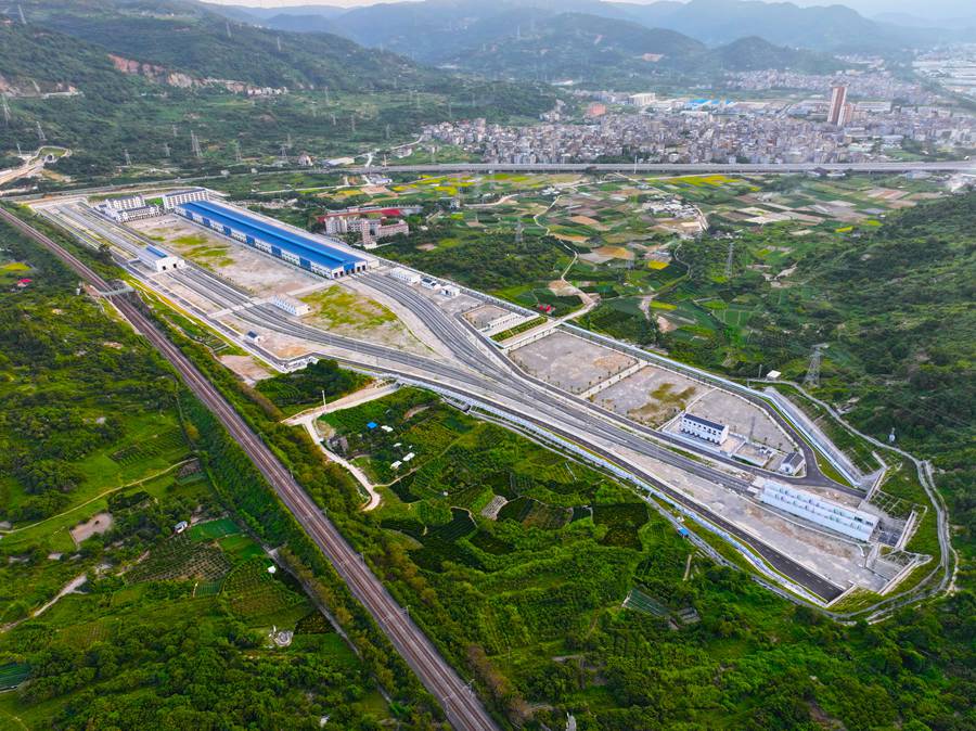 福州南動車二所動車檢修庫。福州動車段供圖