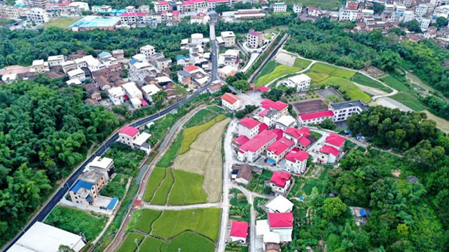 位于華安縣沙建鎮(zhèn)的美麗鄉(xiāng)村一角。華安縣沙建鎮(zhèn)人民政府供圖