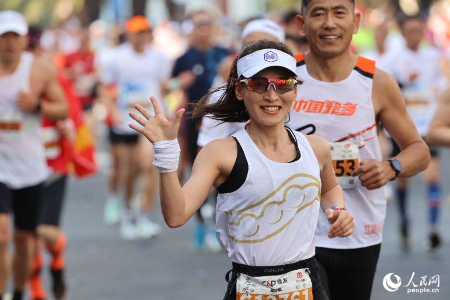廈門馬拉松賽現場。人民網記者 陳博攝