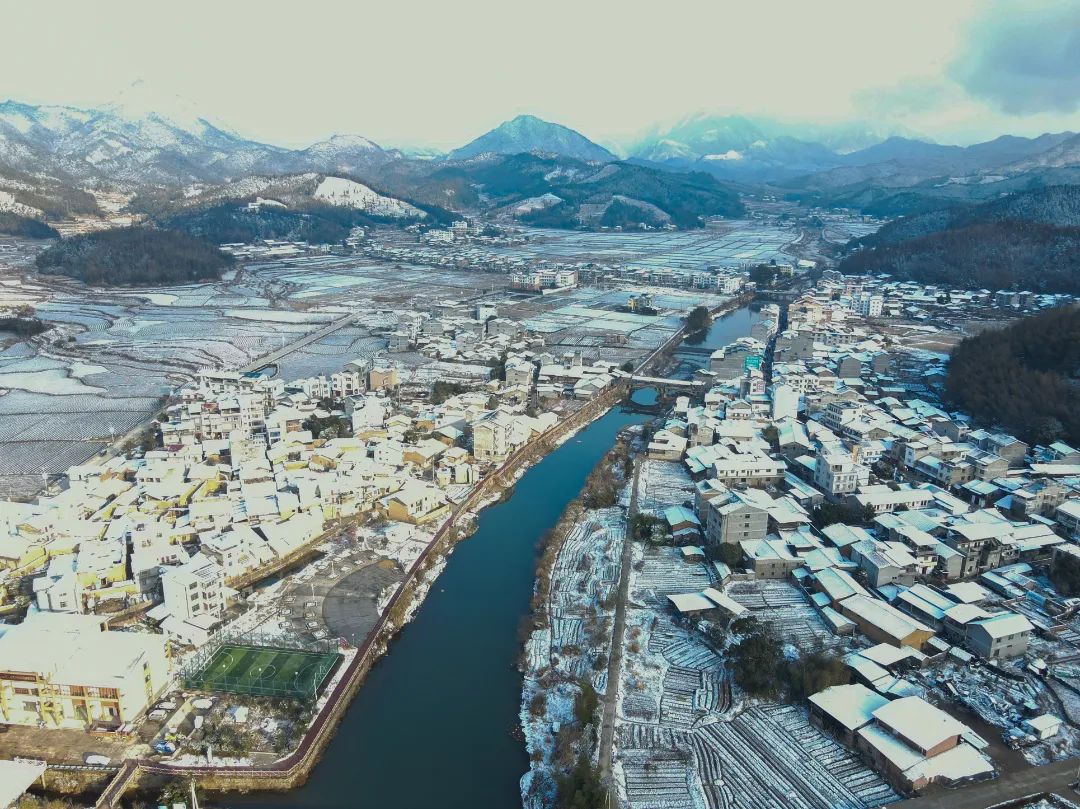 南平市武夷山市嵐谷鄉(xiāng)。彭王勛攝