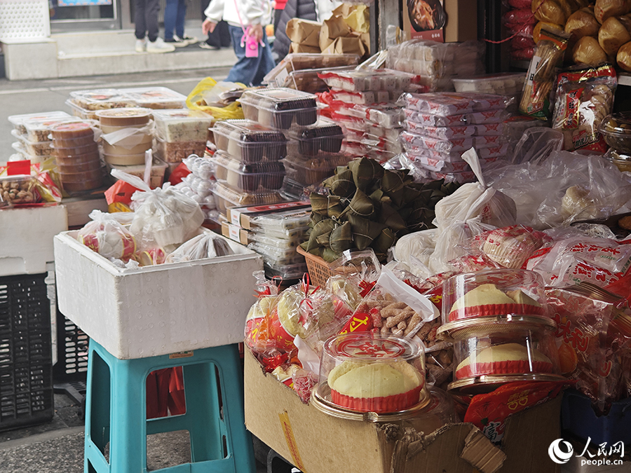 泉州西街上的食品雜貨店。人民網(wǎng) 黃東儀攝