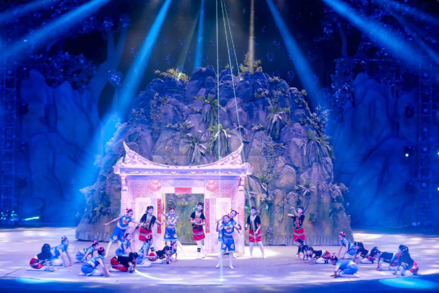 舞蹈《家門》述說了兩岸同根同源，交融發(fā)展的動人故事。主辦方供圖