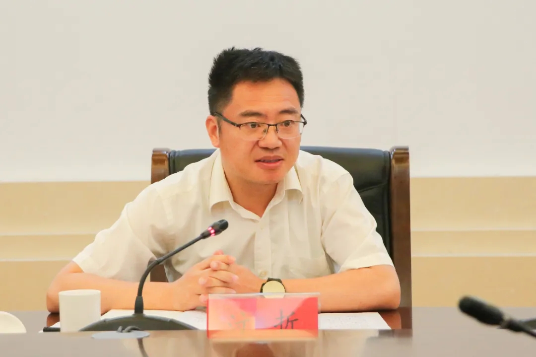 。福建省林業(yè)局總工程師張志才