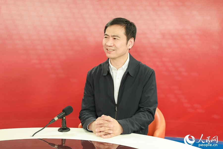 中共福建省委金融委員會(huì)辦公室副主任吳志勇做客人民網(wǎng)福建演播室。人民網(wǎng) 陳永整攝