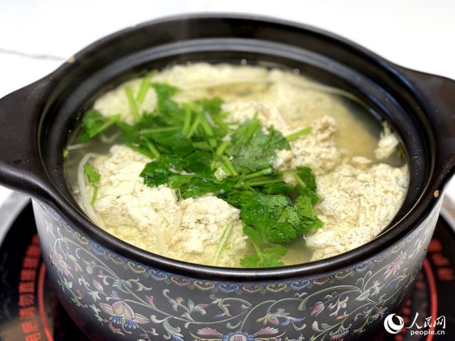 湖頭“女婿湯”。人民網(wǎng)記者 陳藍燕攝