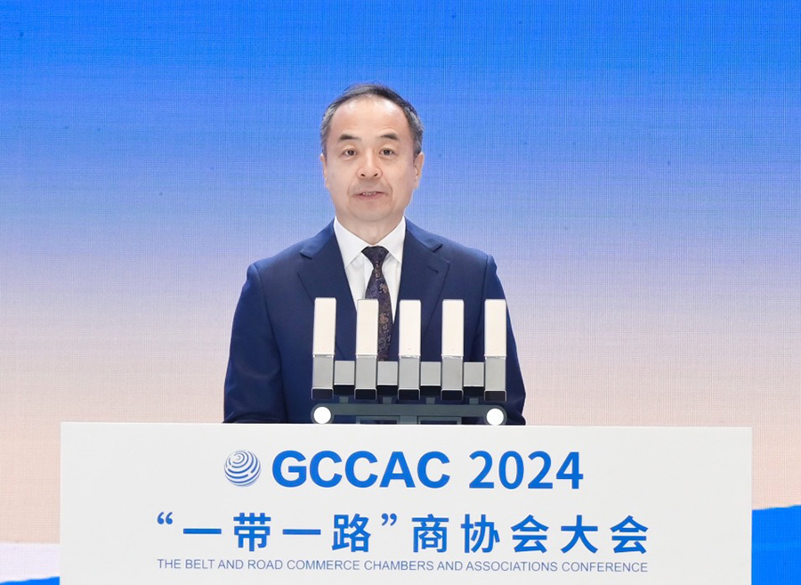 人民日報(bào)社副總編輯崔士鑫致辭。主辦方供圖