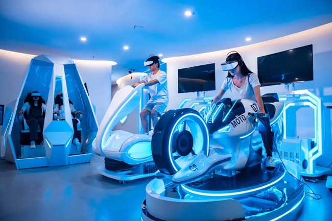 福州軟件職業(yè)技術(shù)學(xué)院內(nèi)的VR實(shí)訓(xùn)室。圖片來(lái)源網(wǎng)龍網(wǎng)絡(luò)公司