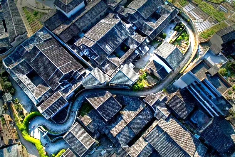 嵩口古鎮(zhèn)航拍圖。陳首先攝