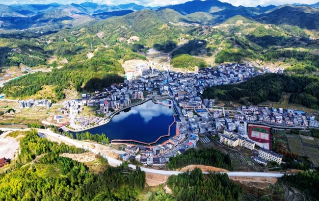 純池鎮(zhèn)。魏孫亮攝