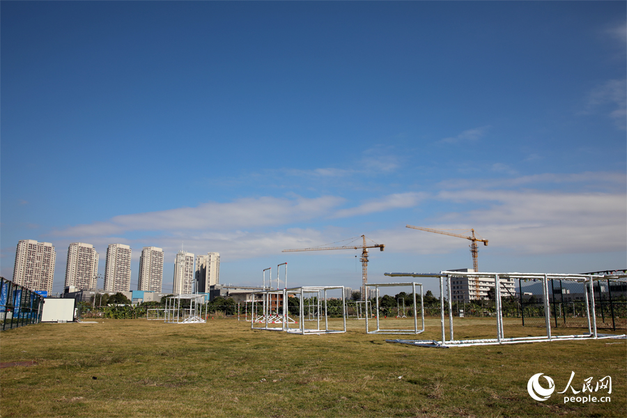 無人機(jī)室外訓(xùn)練場。人民網(wǎng)記者 劉卿攝