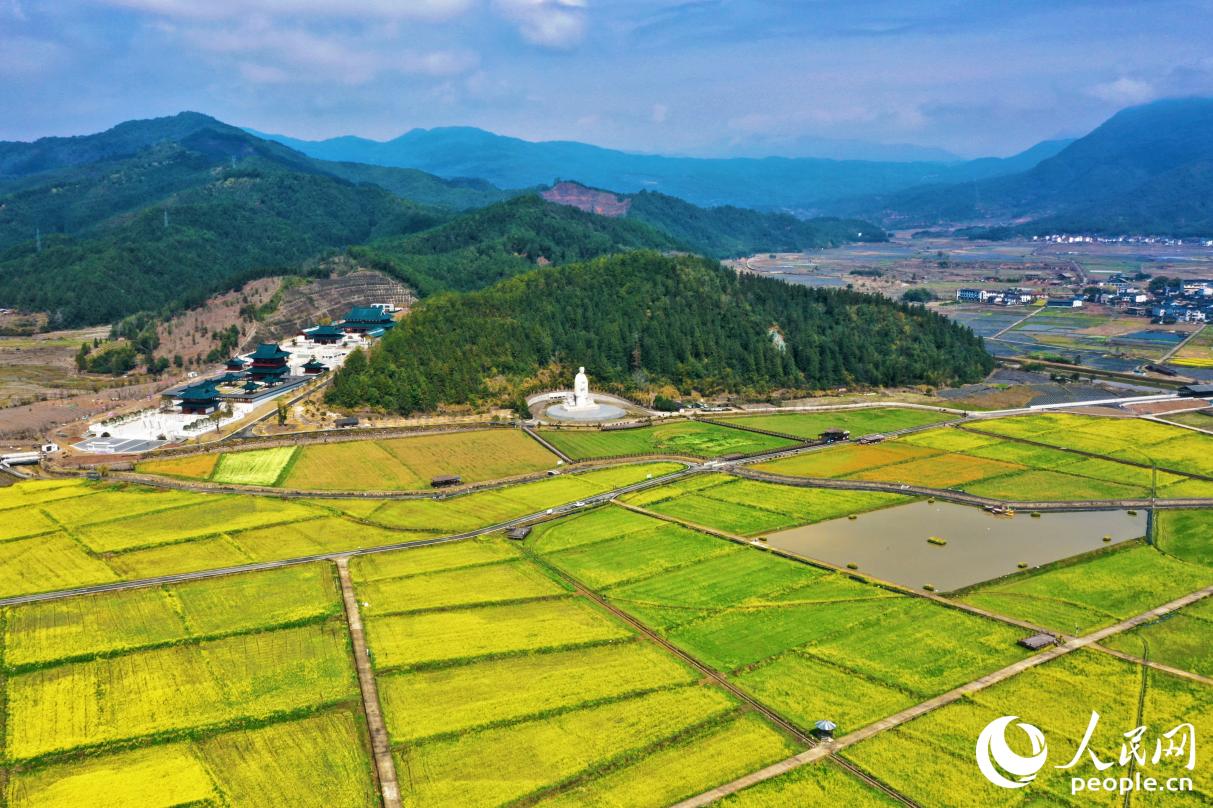 朱子雕像廣場。人民網(wǎng) 李唯一攝