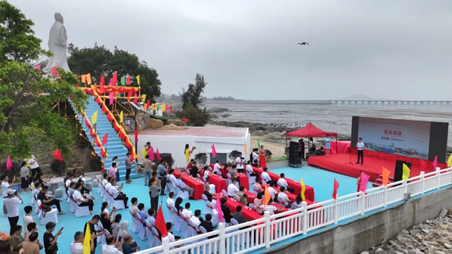 瑯山鄭和廣場(chǎng)揭幕現(xiàn)場(chǎng)