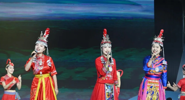 現(xiàn)場(chǎng)表演