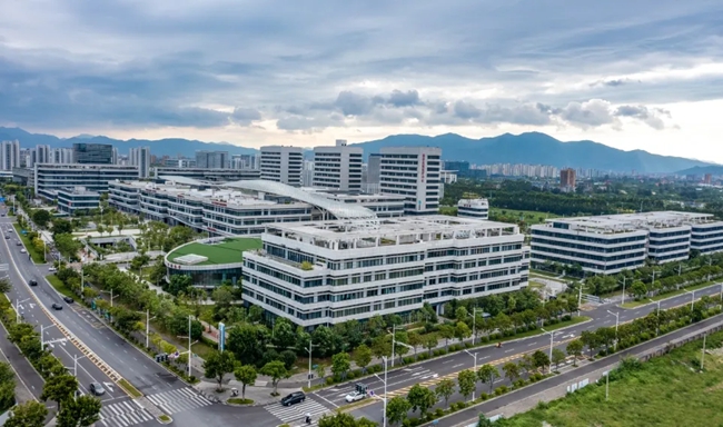 復旦大學附屬華山醫(yī)院福建醫(yī)院。姜亮攝