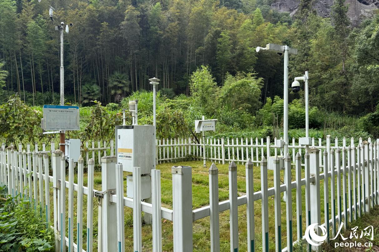 泰寧縣的空氣負(fù)氧離子觀測(cè)站。實(shí)習(xí)生 林翔攝