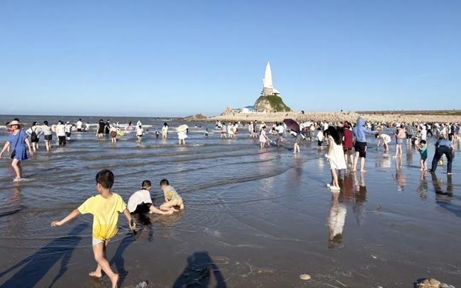 下沙海灘的標志性建筑海螺塔