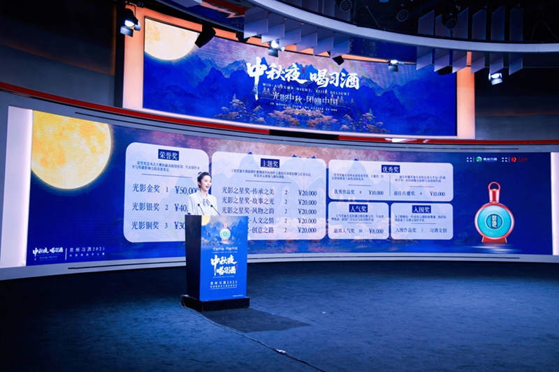 大賽推薦官介紹大賽規(guī)則。彭蕓熙攝