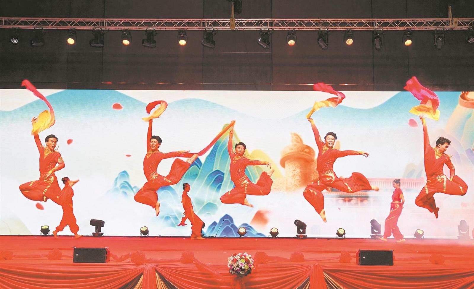 2025（泰國）閩南文化節(jié)開幕式文藝演出。主辦方供圖