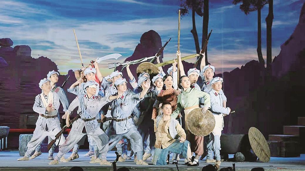 大型潮劇現(xiàn)代戲《烏山魂》排演現(xiàn)場。戴園笙攝