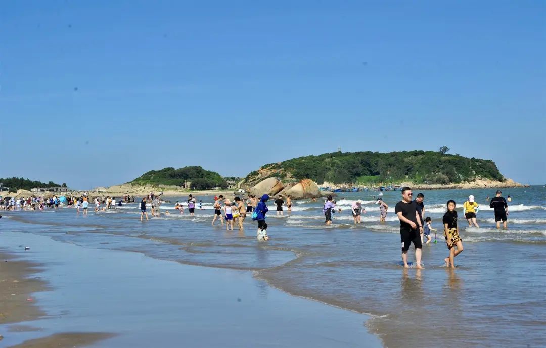 象鼻澳海灘。鄭帥攝