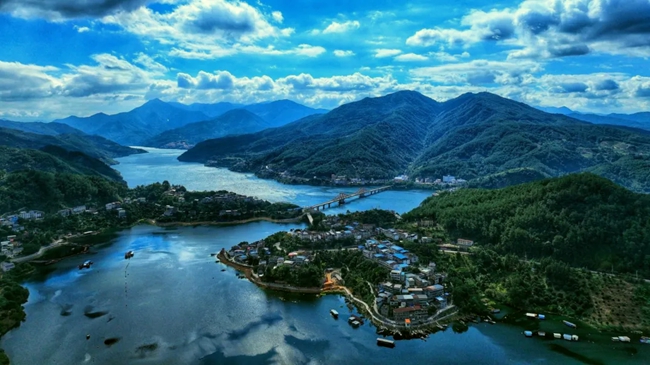 閩江干流(古田段)實現(xiàn)水清岸綠、魚翔淺底