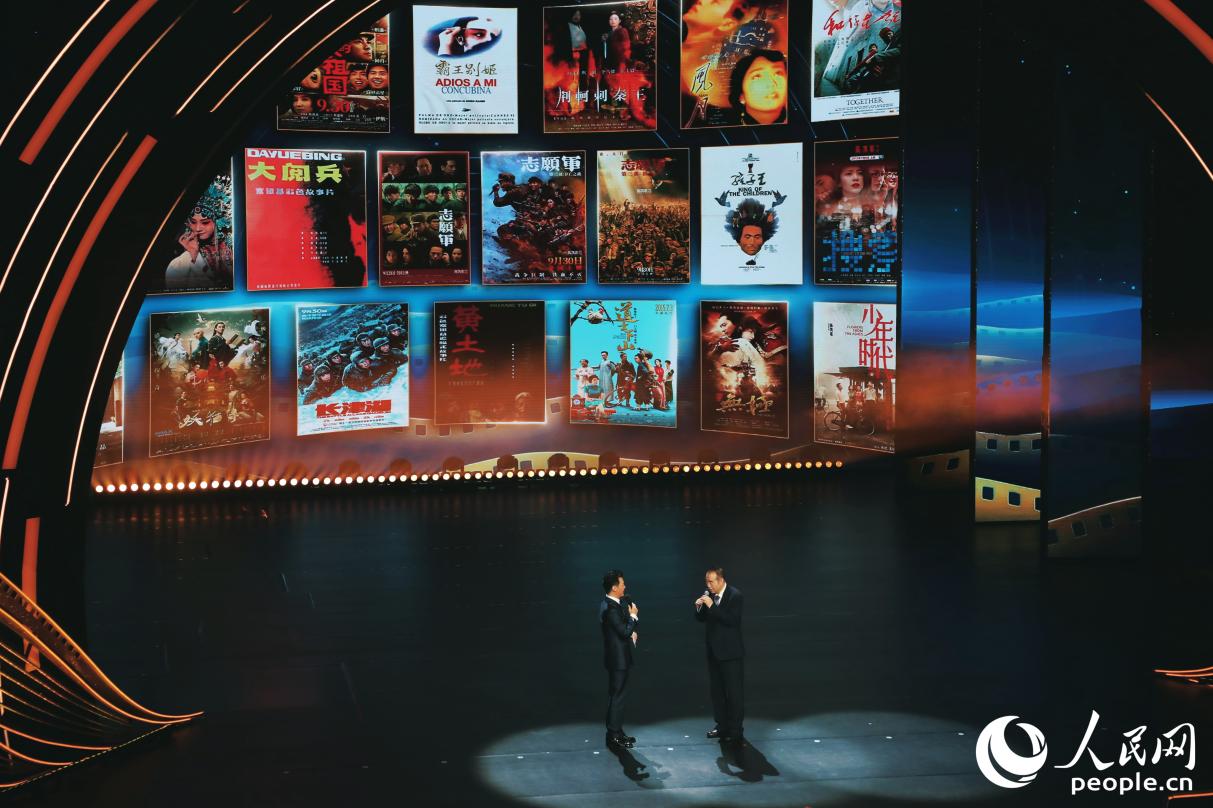 第十二屆絲綢之路國際電影節(jié)啟動儀式現(xiàn)場。人民網(wǎng) 李唯一攝