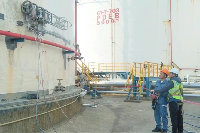 檢修現(xiàn)場(chǎng)