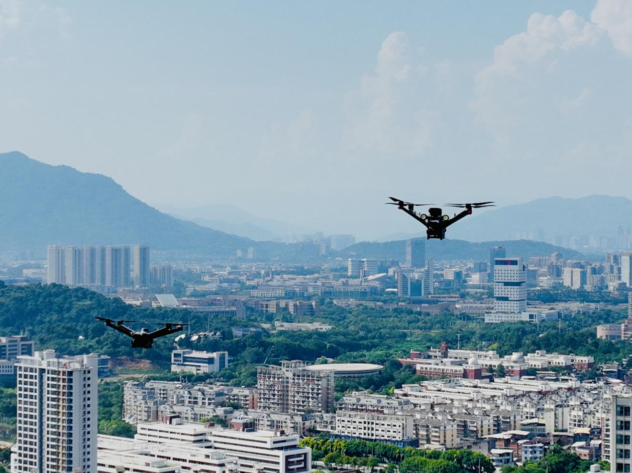 自動(dòng)巡查的無人機(jī)。福州冶城集團(tuán)供圖