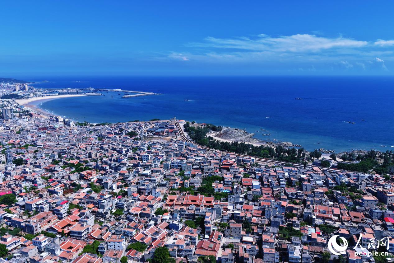 崇武半島航拍圖。人民網(wǎng) 李唯一攝