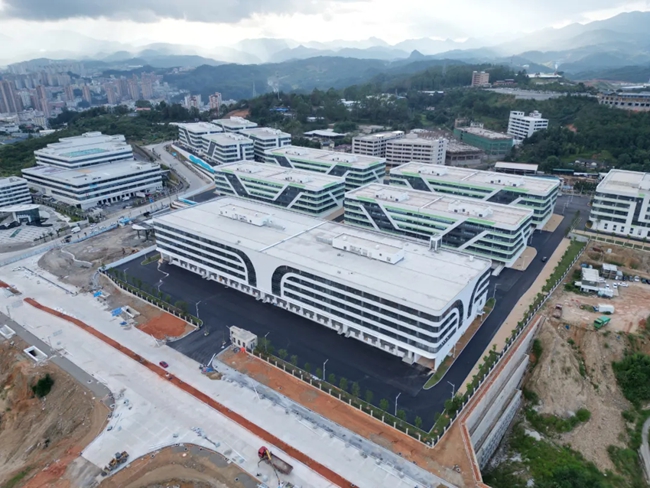 電商物流園。德化縣融媒體中心供圖