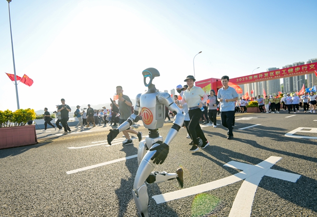 機(jī)器人領(lǐng)跑