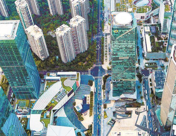 廈門市擔保所在的廈門國際金融中心航拍圖。記者 王火炎攝