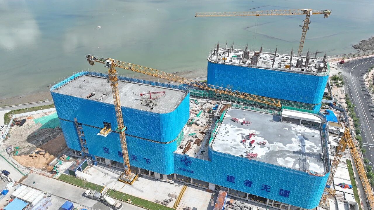 寧德鋰電車?yán)餅硤@區(qū)標(biāo)準(zhǔn)化廠房及配套設(shè)施工程。