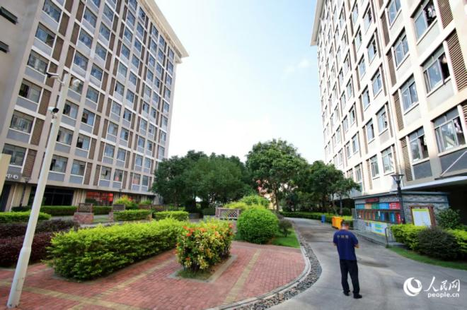 周邊完善、配套齊全的圍里公寓。人民網(wǎng)記者 陳博攝