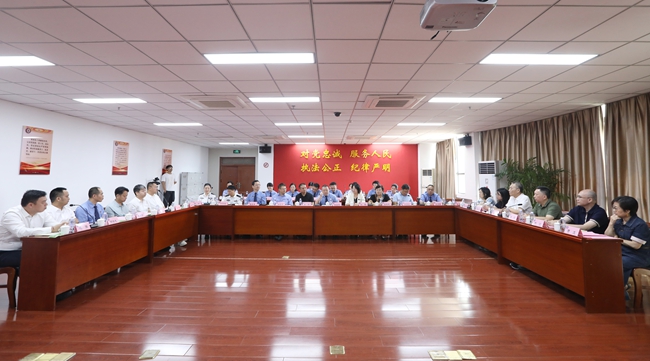 座談會現(xiàn)場