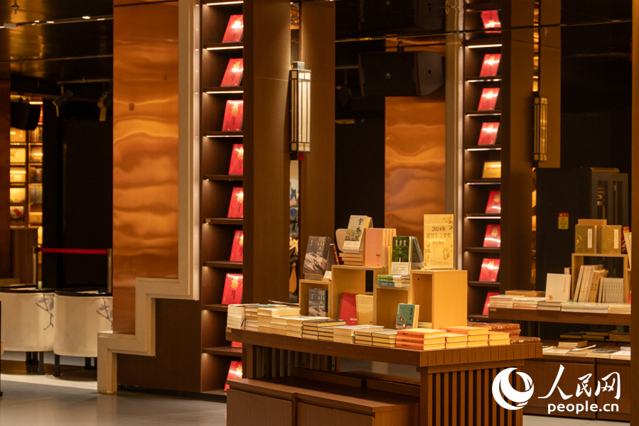 安泰新華圖書城。實習生 鄭舒塵攝