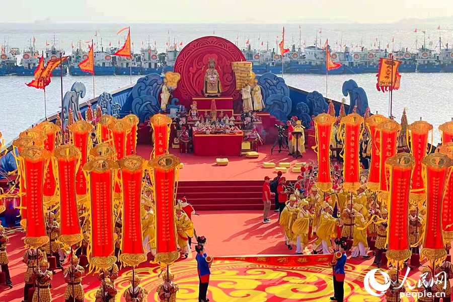 紀念媽祖羽化升天1038周年大會。人民網(wǎng)記者 林盈攝