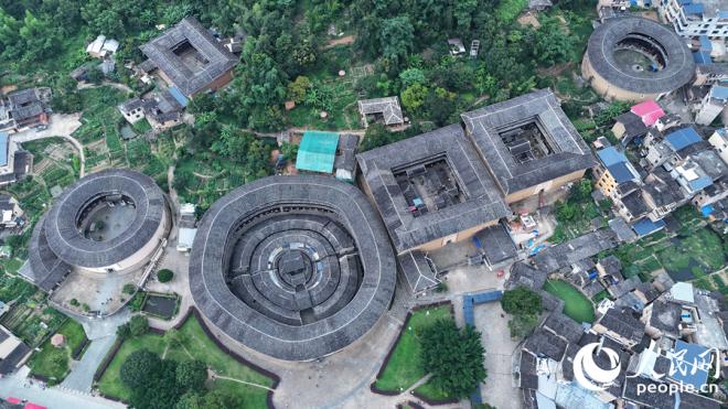 永定土樓。人民網(wǎng)記者 李昌乾攝