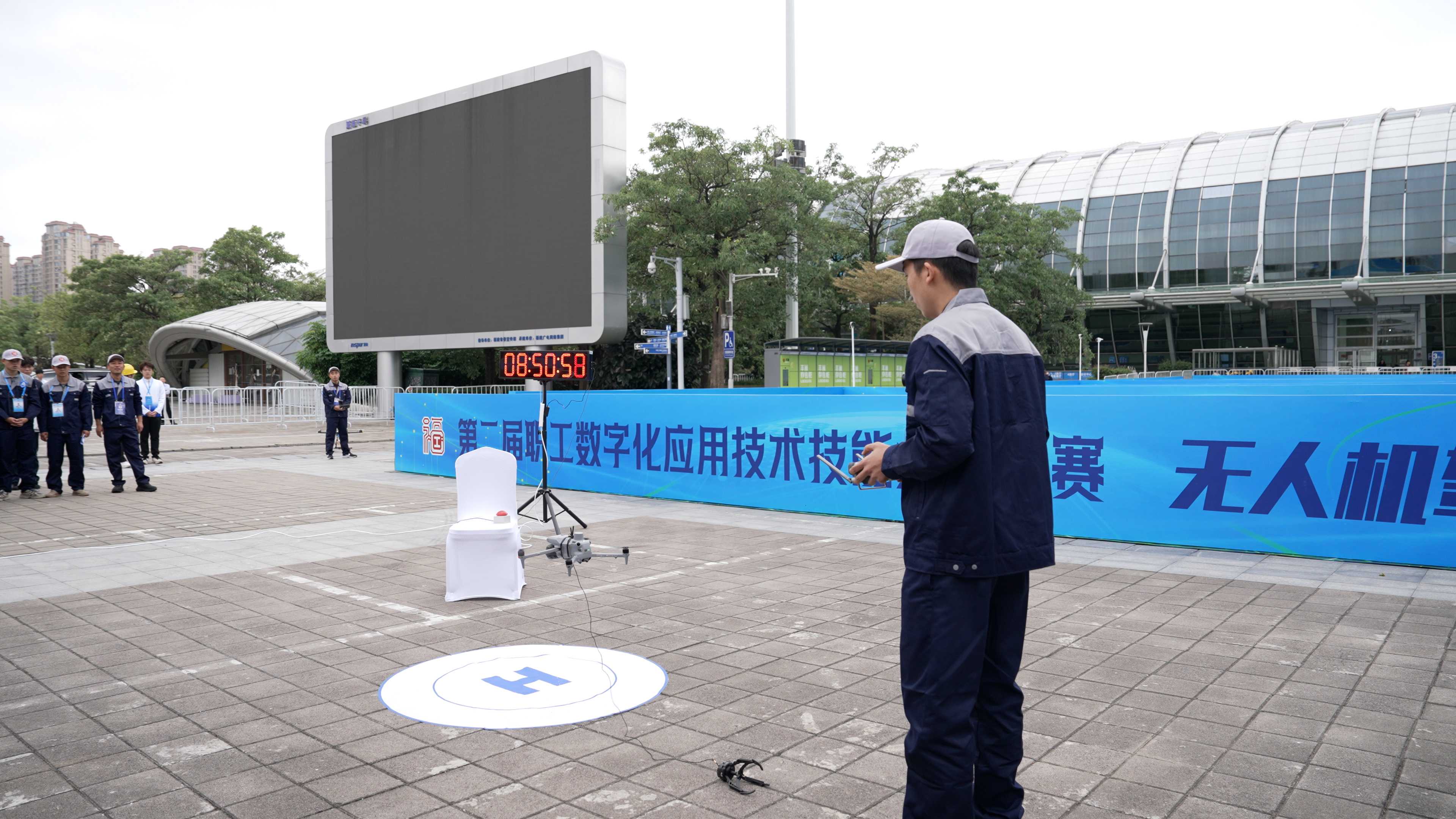 無人機(jī)駕駛員工種決賽。主辦方供圖