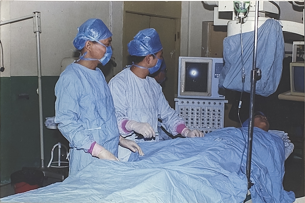 陳開紅等青年醫(yī)生團(tuán)隊成功開展閩西首例射頻消融技術(shù)