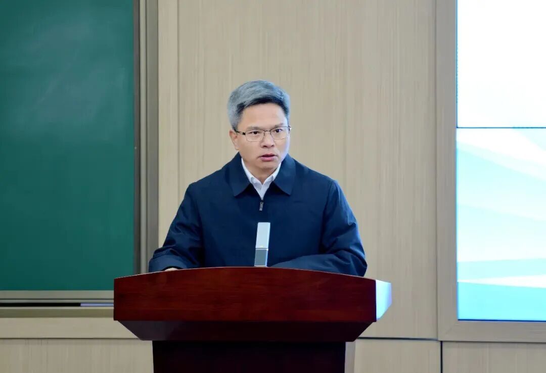 福建省委政法委副書記林良灌致辭