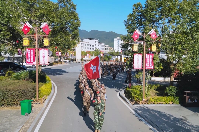 黨員干部出發(fā)