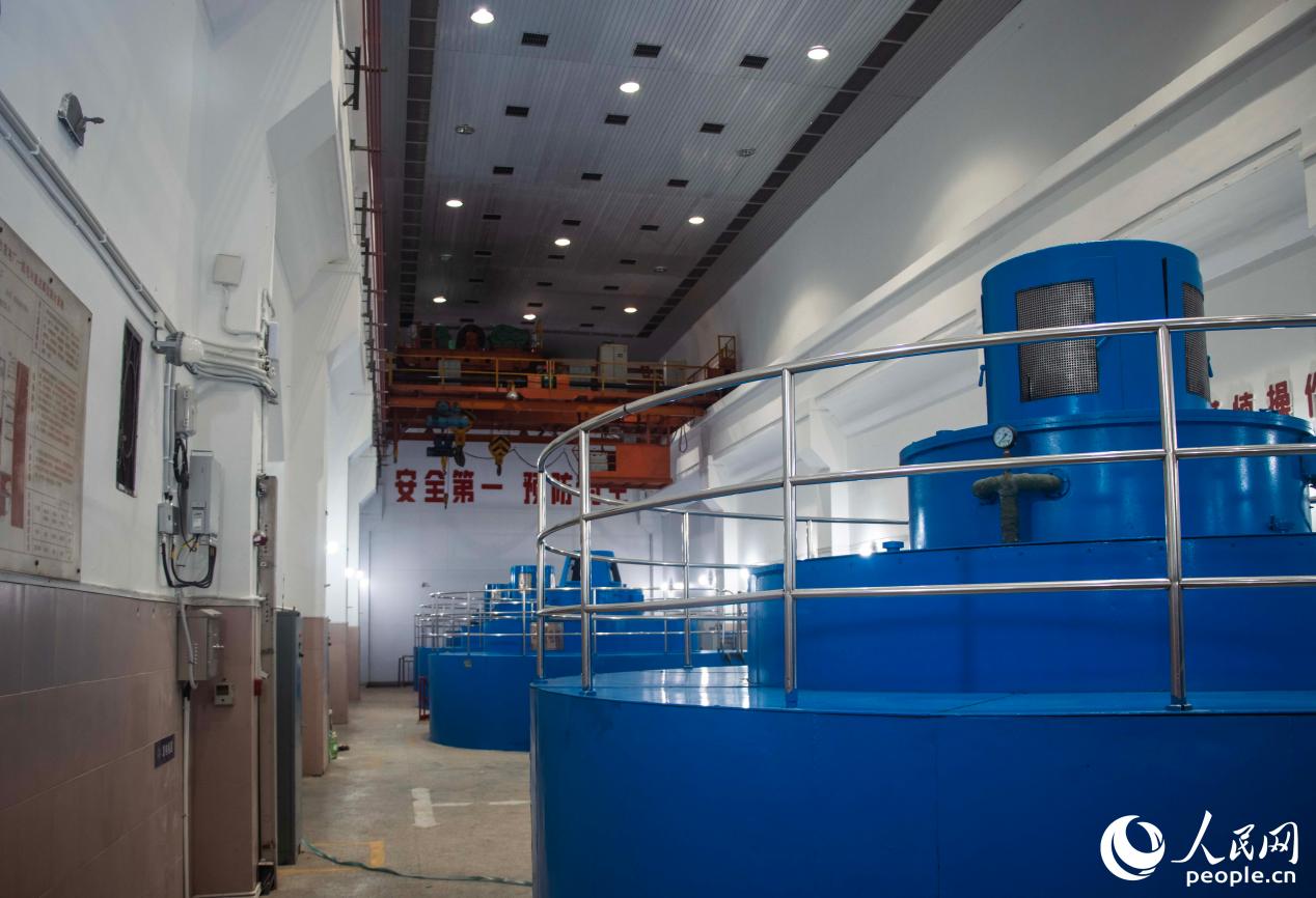 古田溪水電廠一級電站地下廠房是新中國建設(shè)的第一座地下水電廠房。人民網(wǎng) 林銘賢攝