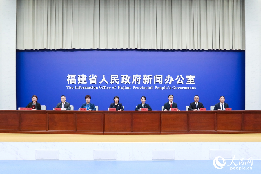 新聞發(fā)布會(huì)現(xiàn)場。人民網(wǎng)記者 陳永整攝