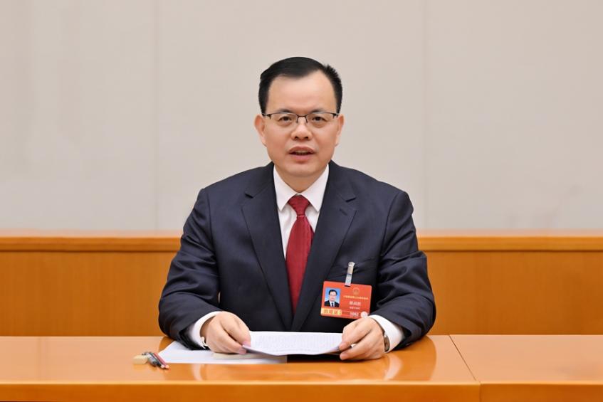 全國(guó)人大代表、泉州市市長(zhǎng)蔡戰(zhàn)勝。受訪者供圖