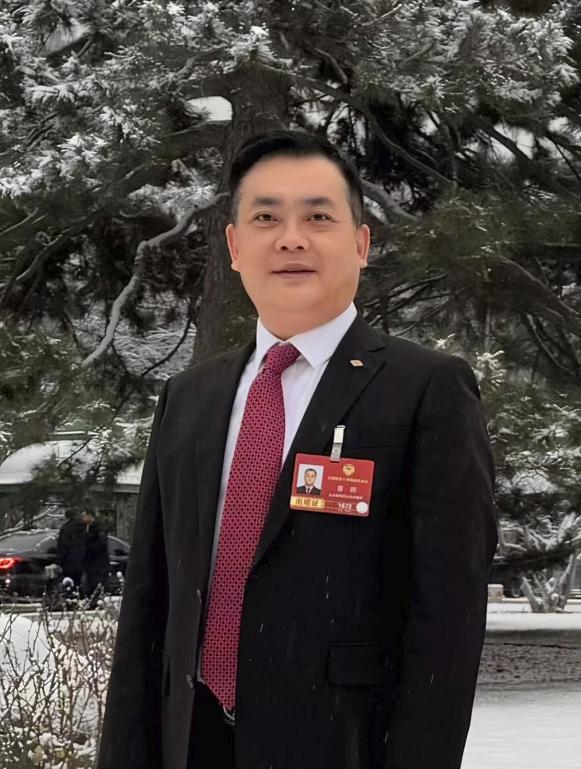 全國(guó)政協(xié)委員、福耀集團(tuán)董事長(zhǎng)曹暉。受訪者供圖